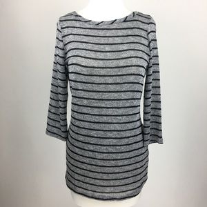 NWT Green envelope cotton Long sleeve L